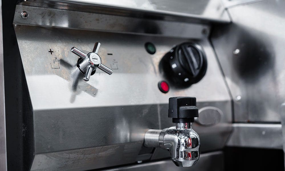 commercial-kitchen-appliance-temperature-contr